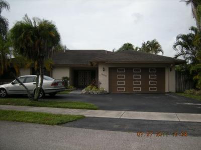 9830 Sw 14 St, Pembroke Pines, FL 33025